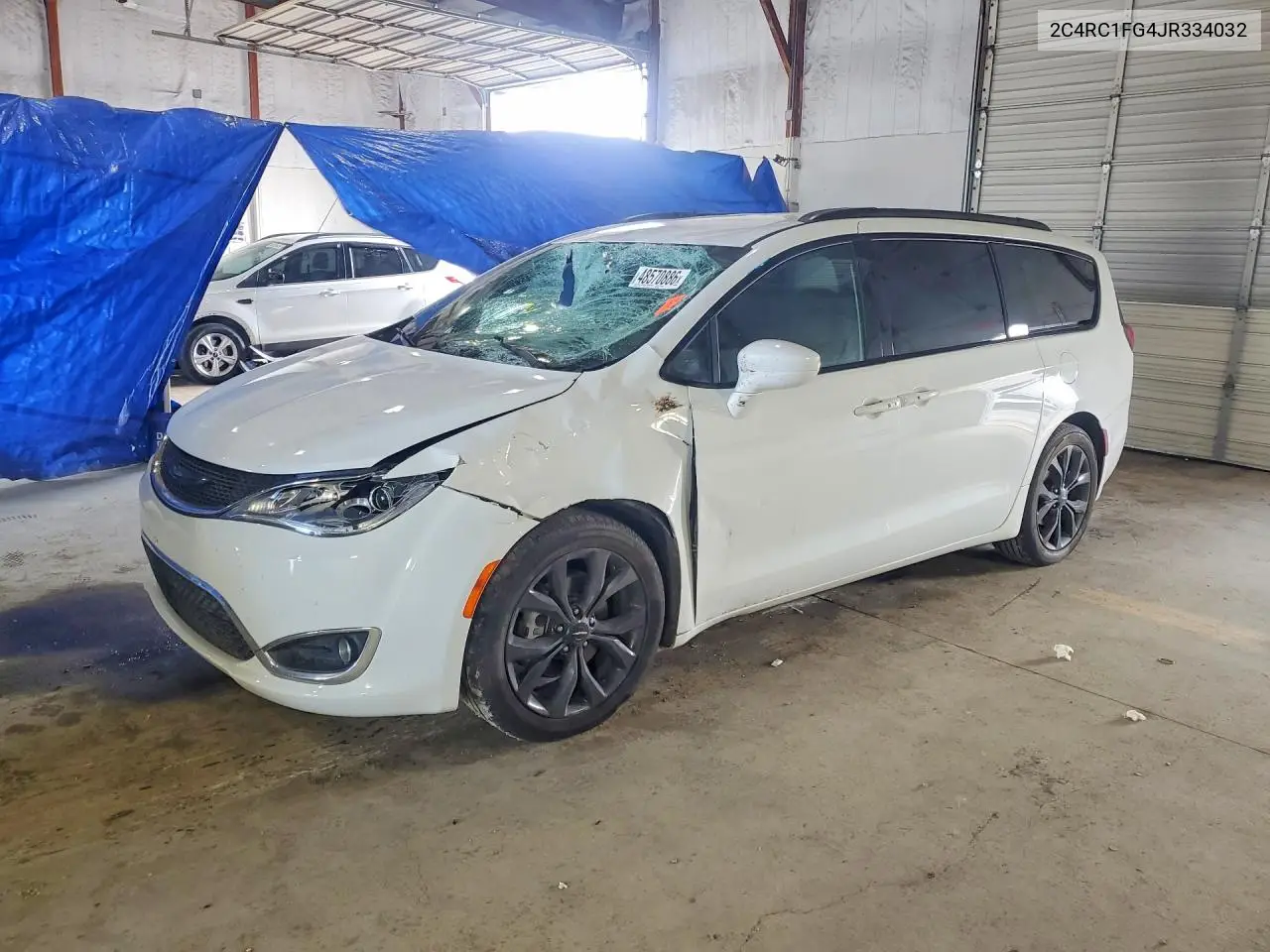 2C4RC1FG4JR334032 2018 Chrysler Pacifica Touring Plus
