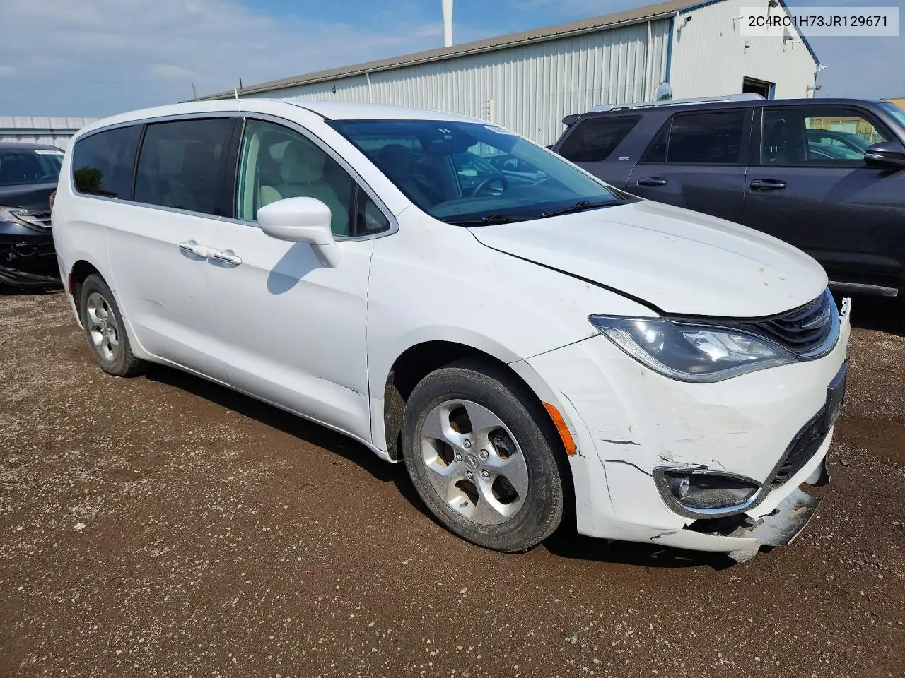 2018 Chrysler Pacifica Hybrid Touring Plus VIN: 2C4RC1H73JR129671 Lot: 50964766