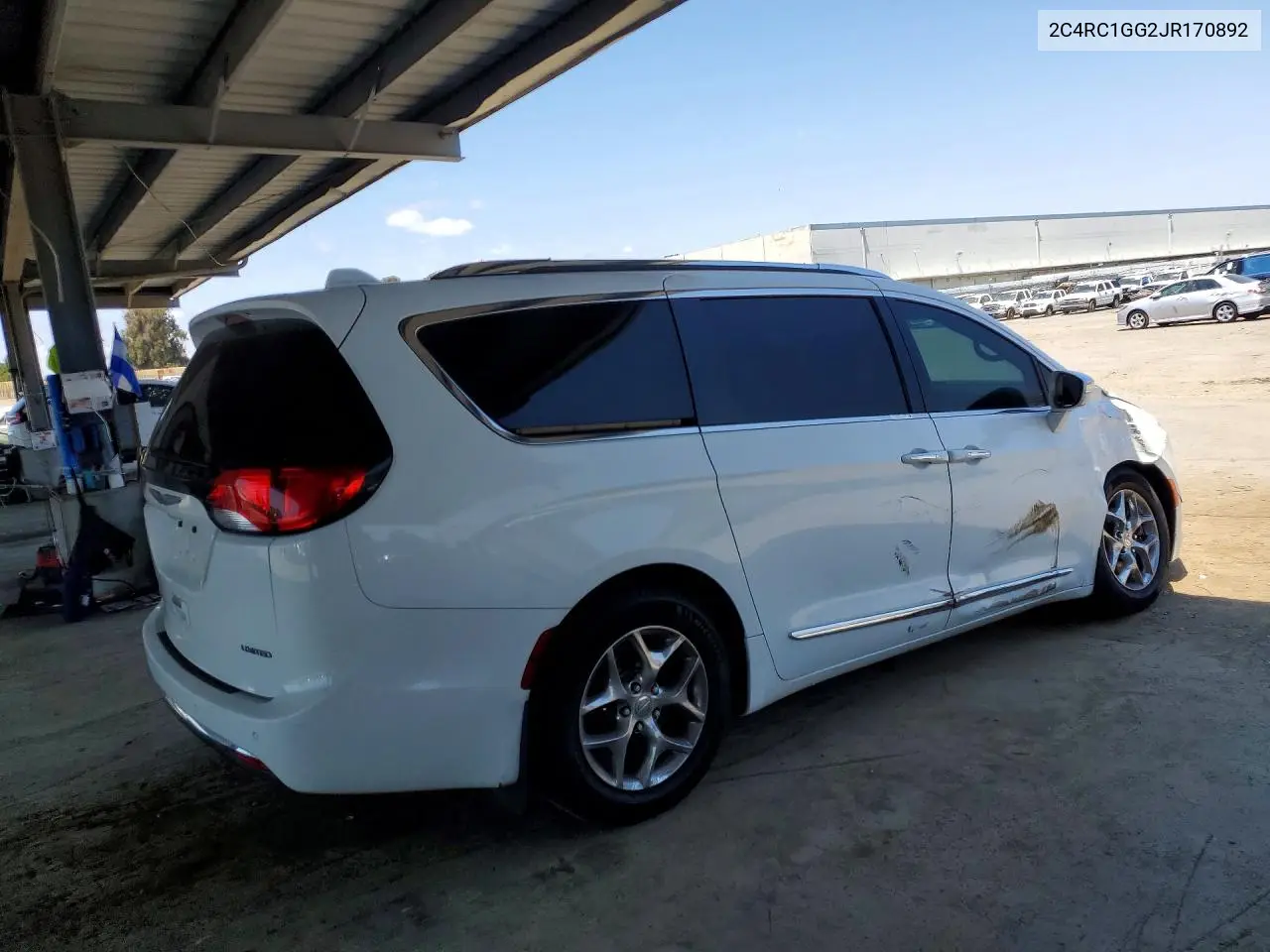 2018 Chrysler Pacifica Limited VIN: 2C4RC1GG2JR170892 Lot: 58117646