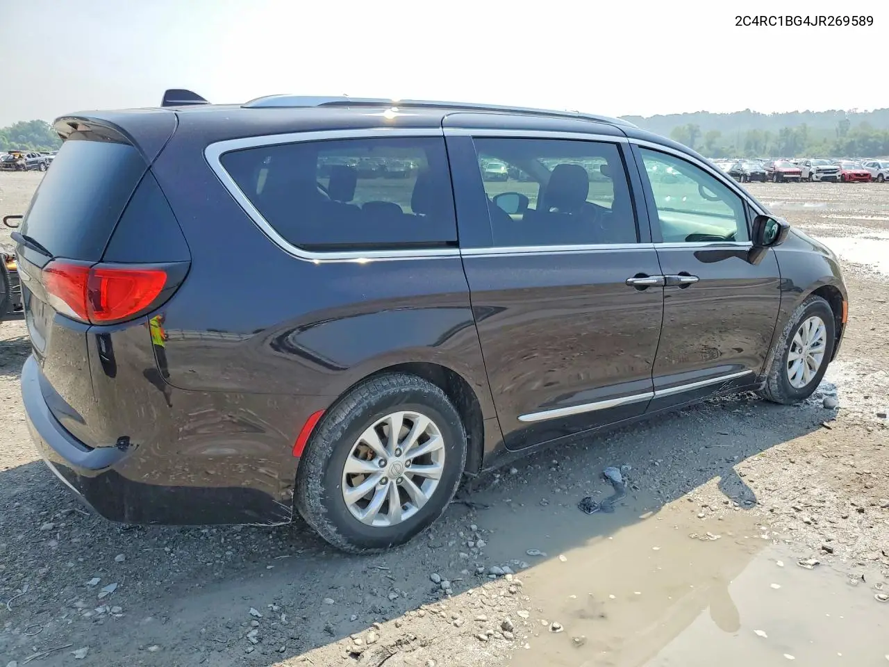 2018 Chrysler Pacifica Touring L VIN: 2C4RC1BG4JR269589 Lot: 60713416