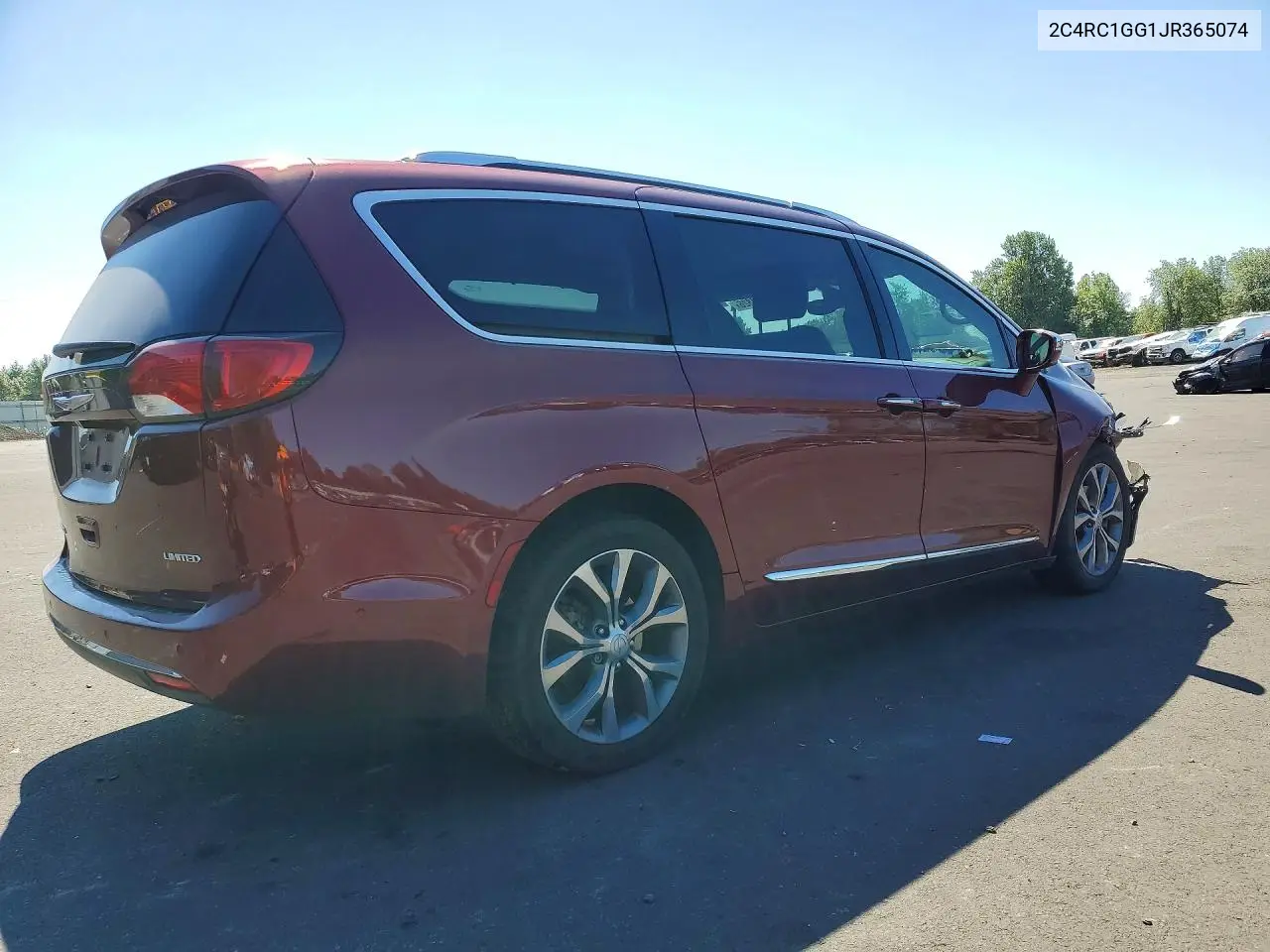 2018 Chrysler Pacifica Limited VIN: 2C4RC1GG1JR365074 Lot: 60874826