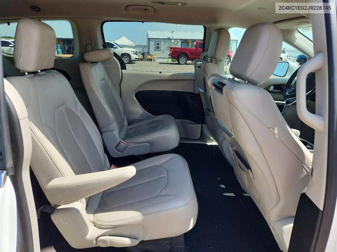 2018 Chrysler Pacifica Touring L Plus VIN: 2C4RC1EG2JR228745 Lot: 61153746