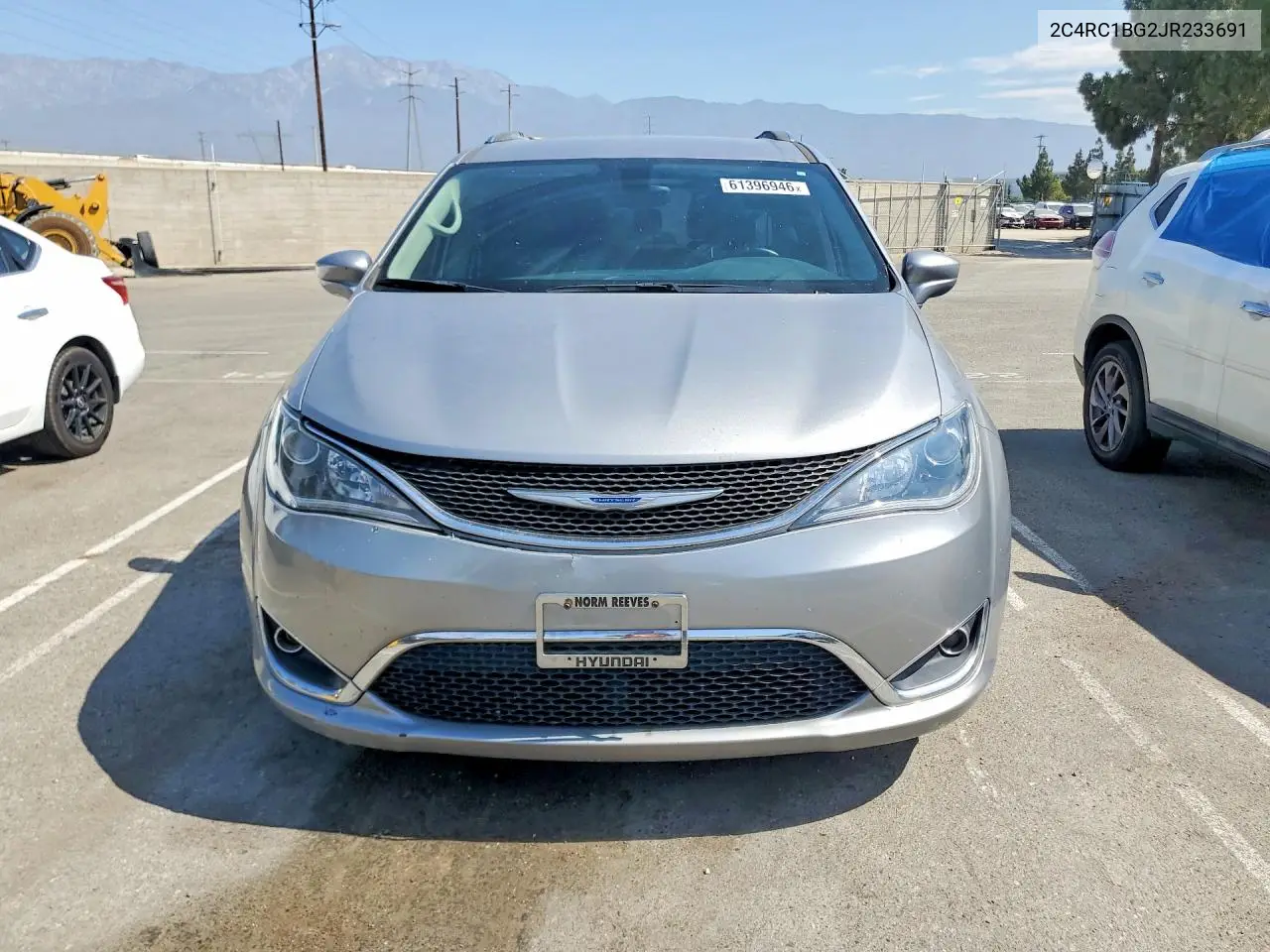 2018 Chrysler Pacifica Touring L VIN: 2C4RC1BG2JR233691 Lot: 61396946