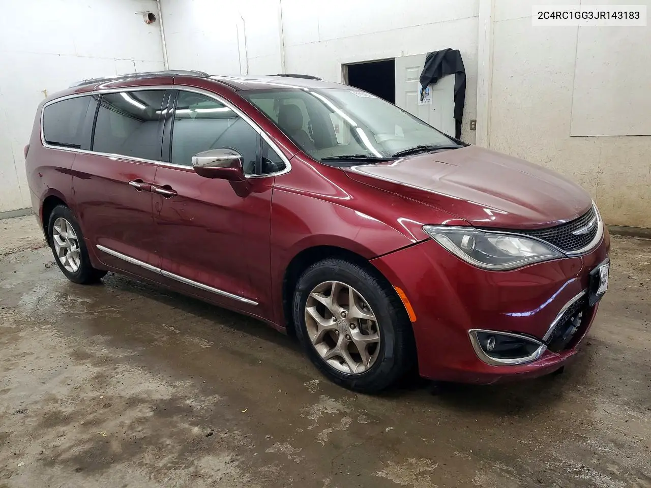 2018 Chrysler Pacifica Limited VIN: 2C4RC1GG3JR143183 Lot: 61404006