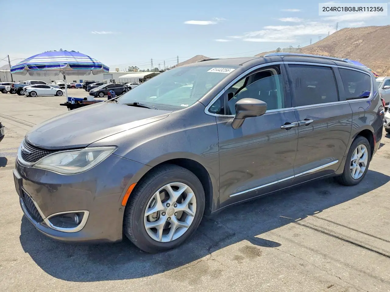 2018 Chrysler Pacifica Touring L VIN: 2C4RC1BG8JR112356 Lot: 61443256