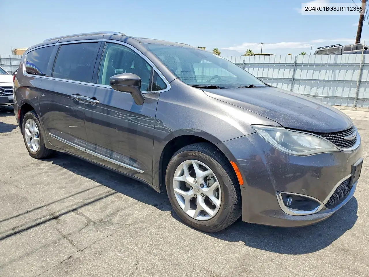 2018 Chrysler Pacifica Touring L VIN: 2C4RC1BG8JR112356 Lot: 61443256