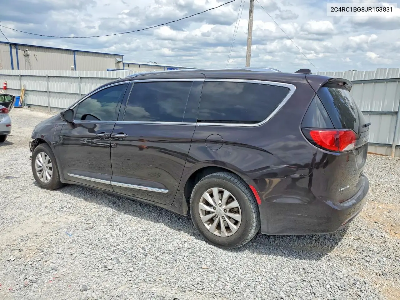 2C4RC1BG8JR153831 2018 Chrysler Pacifica Touring L