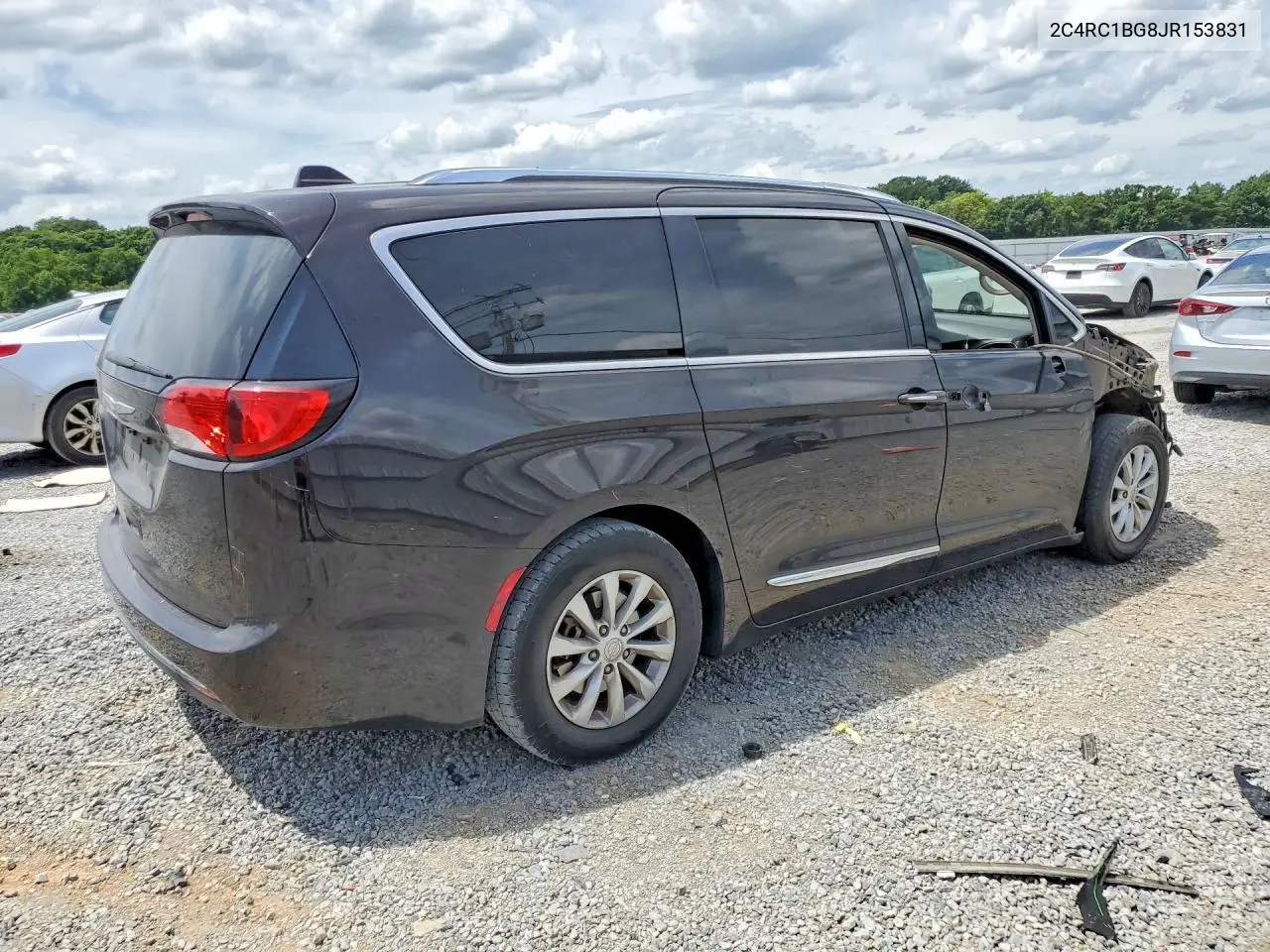2C4RC1BG8JR153831 2018 Chrysler Pacifica Touring L