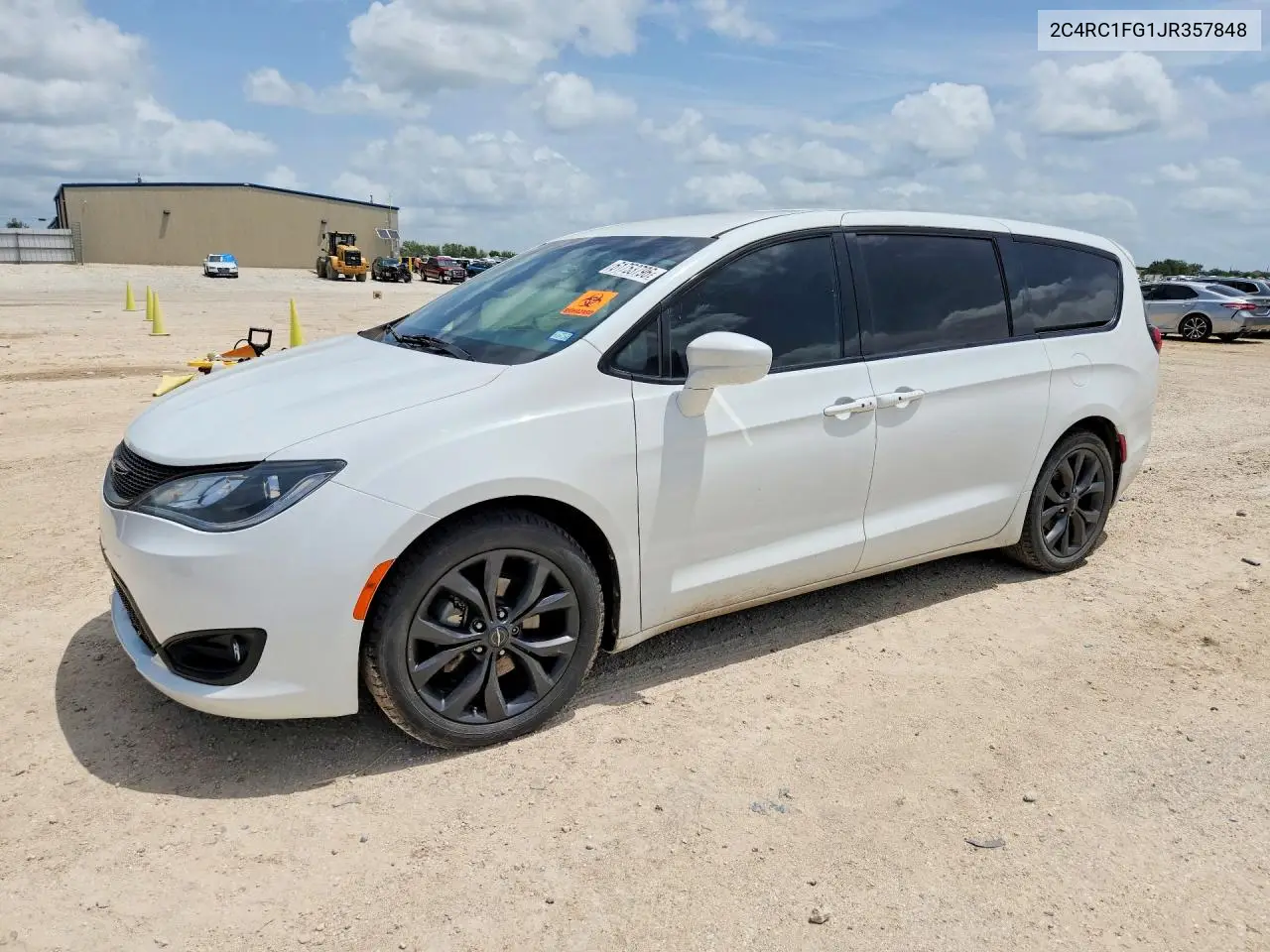 2018 Chrysler Pacifica Touring Plus VIN: 2C4RC1FG1JR357848 Lot: 61753796