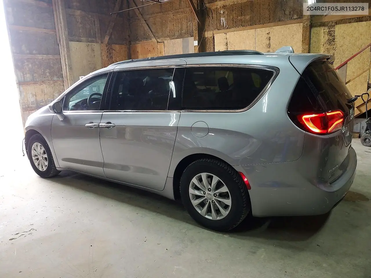 2018 Chrysler Pacifica Touring Plus VIN: 2C4RC1FG5JR113278 Lot: 61870996