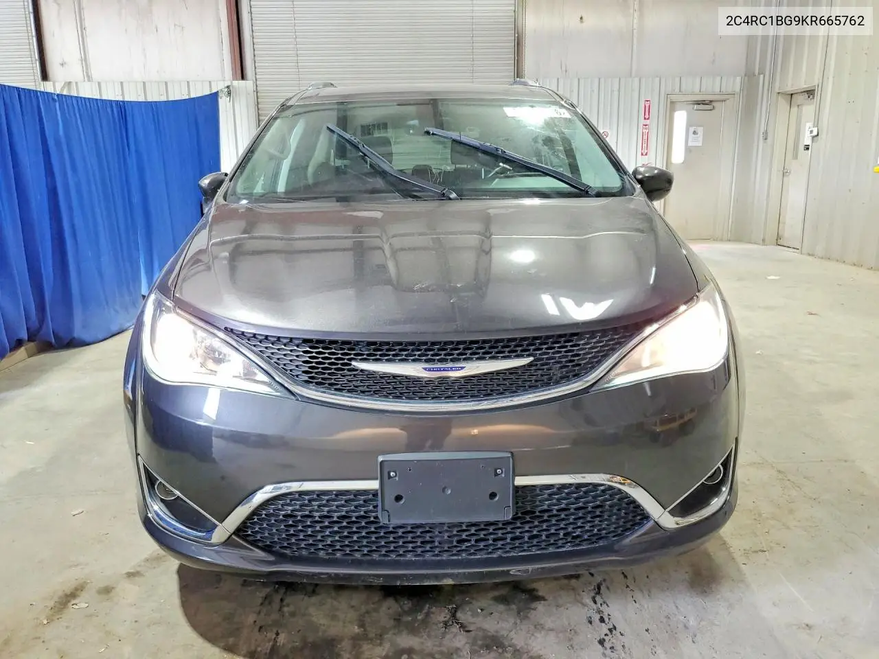 2019 Chrysler Pacifica Touring L VIN: 2C4RC1BG9KR665762 Lot: 52450596