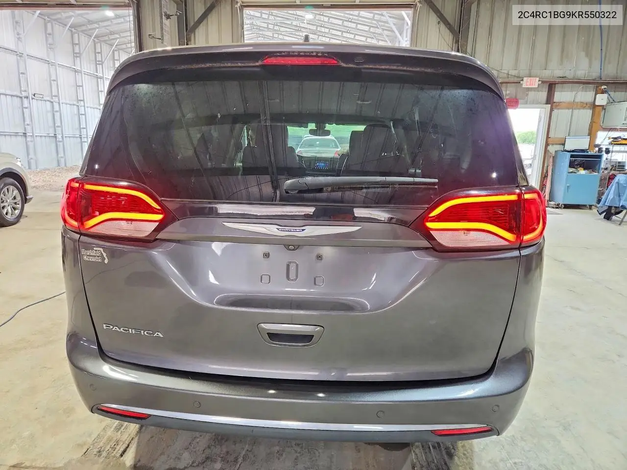 2019 Chrysler Pacifica Touring L VIN: 2C4RC1BG9KR550322 Lot: 56466116