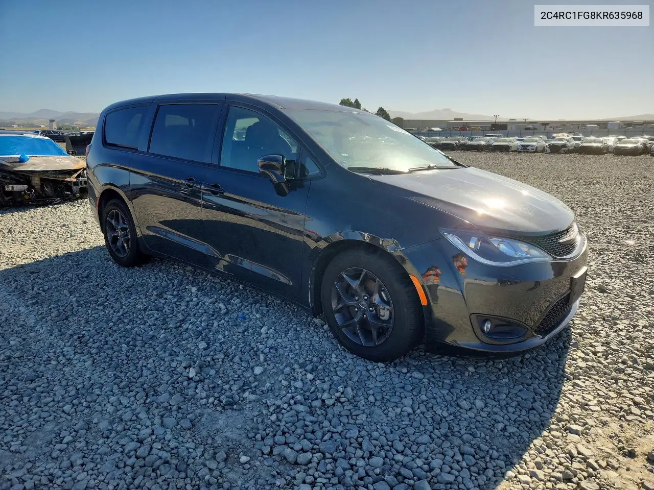 2019 Chrysler Pacifica Touring Plus VIN: 2C4RC1FG8KR635968 Lot: 56640286