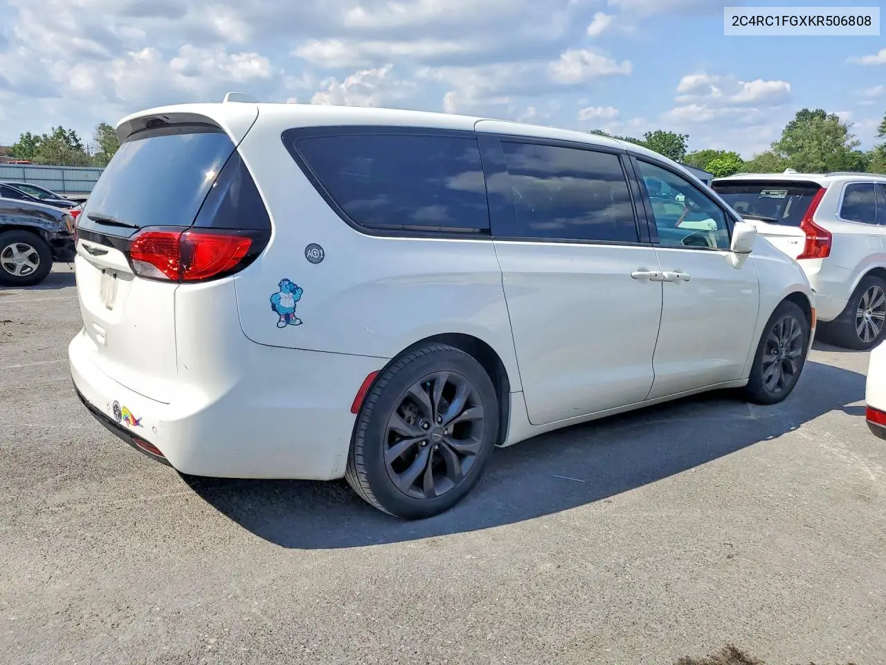 2019 Chrysler Pacifica Touring Plus VIN: 2C4RC1FGXKR506808 Lot: 60583286