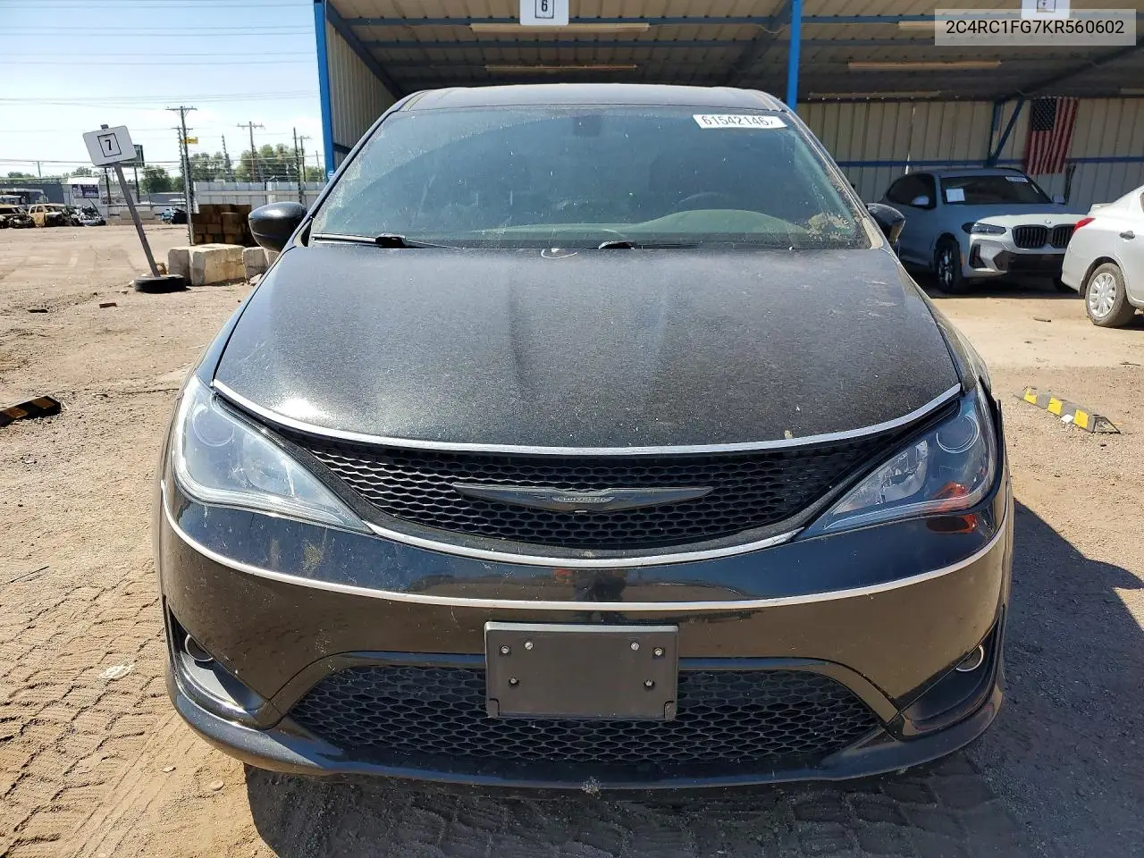 2019 Chrysler Pacifica Touring Plus VIN: 2C4RC1FG7KR560602 Lot: 61542146
