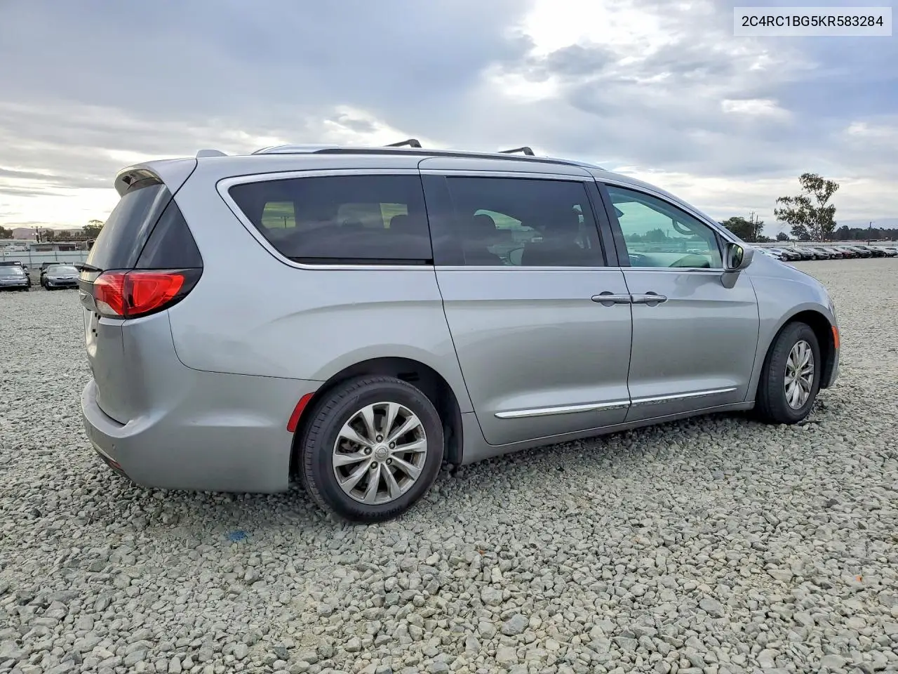 2019 Chrysler Pacifica Touring L VIN: 2C4RC1BG5KR583284 Lot: 61622096