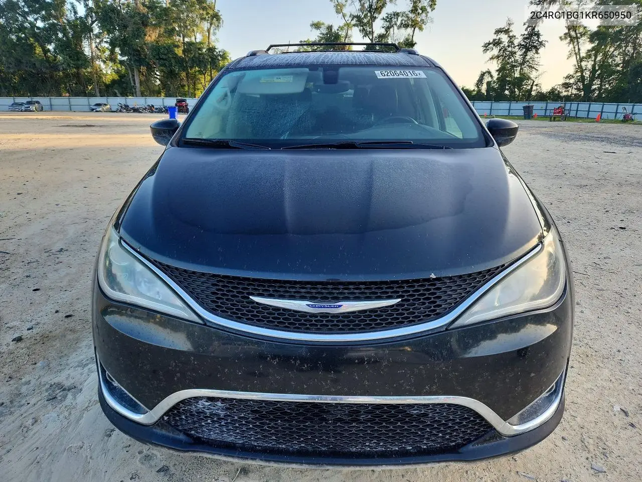 2019 Chrysler Pacifica Touring L VIN: 2C4RC1BG1KR650950 Lot: 62064016