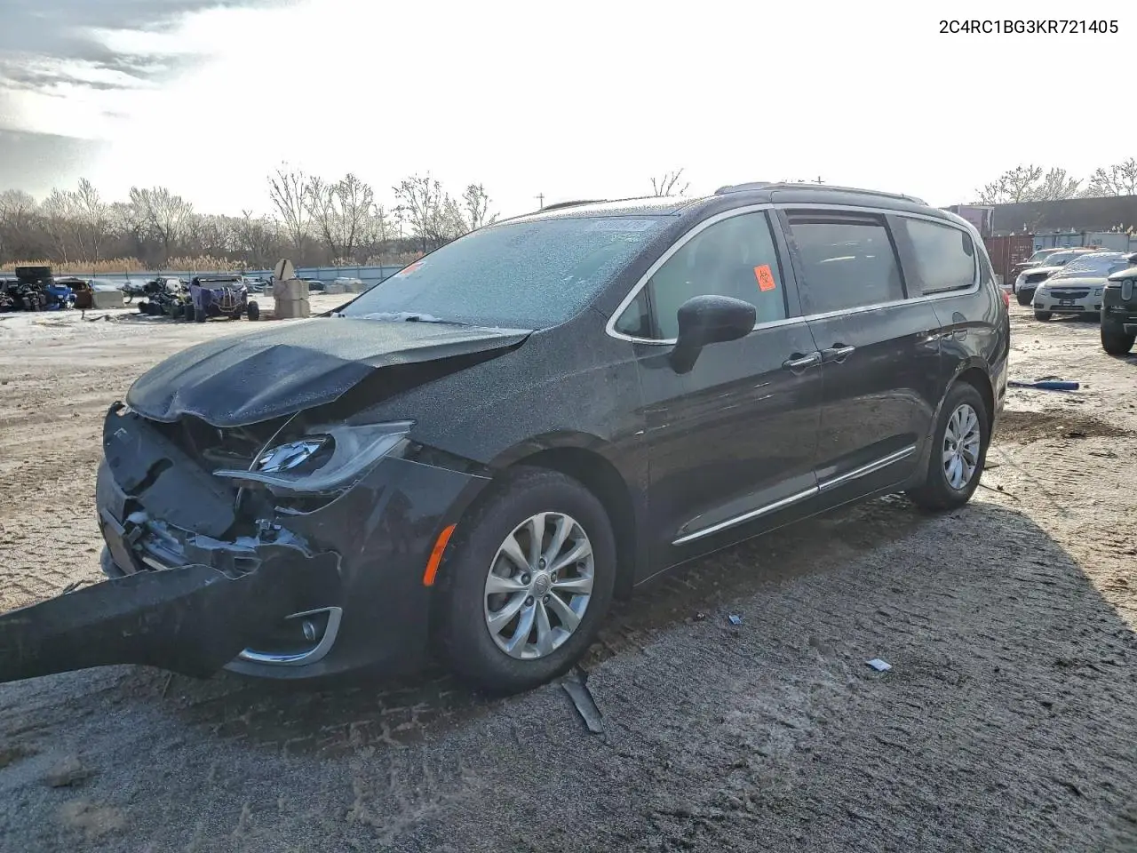 2C4RC1BG3KR721405 2019 Chrysler Pacifica Touring L