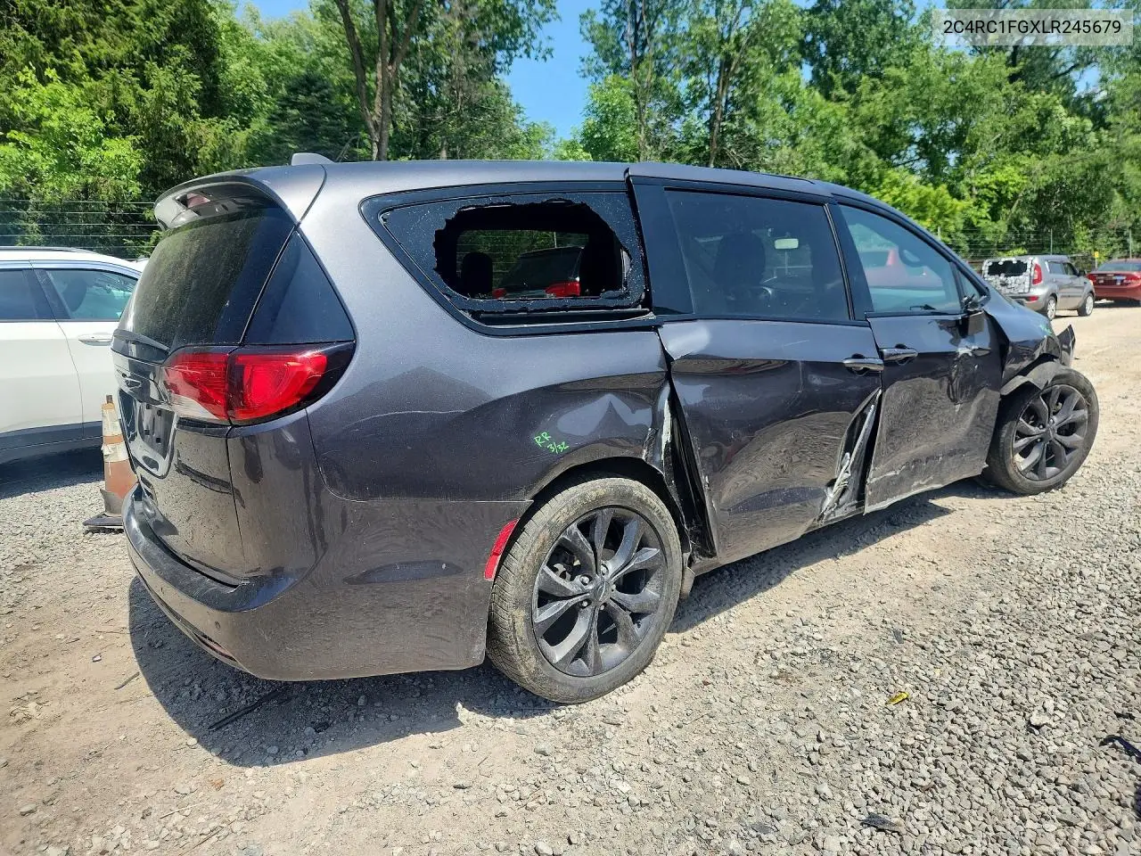 2020 Chrysler Pacifica Touring VIN: 2C4RC1FGXLR245679 Lot: 59094446