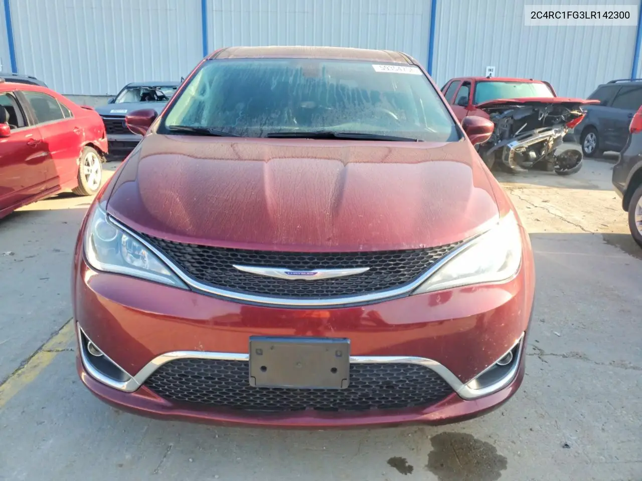 2020 Chrysler Pacifica Touring VIN: 2C4RC1FG3LR142300 Lot: 59354756