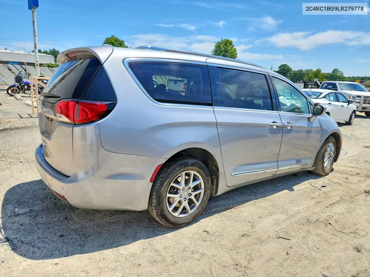 2020 Chrysler Pacifica Touring L VIN: 2C4RC1BG9LR279778 Lot: 60660046