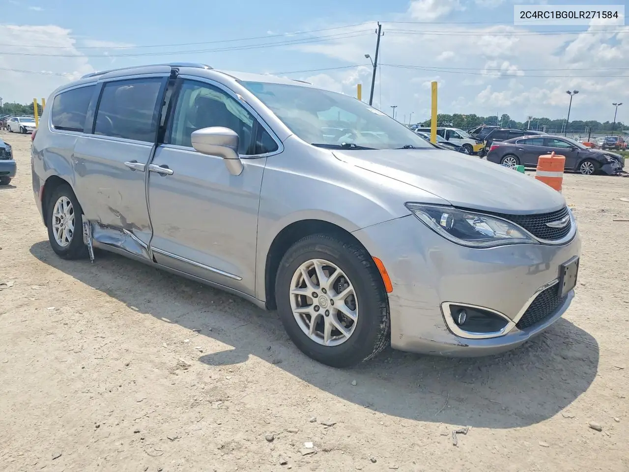 2020 Chrysler Pacifica Touring L VIN: 2C4RC1BG0LR271584 Lot: 61129046