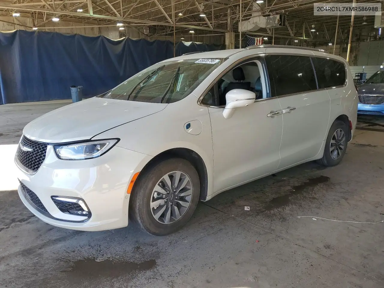2021 Chrysler Pacifica Hybrid Touring L VIN: 2C4RC1L7XMR586988 Lot: 55835786