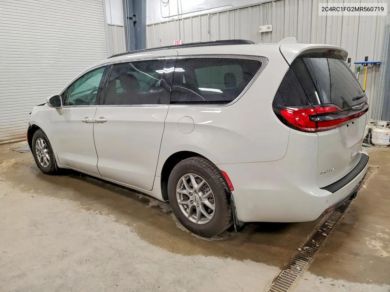 2021 Chrysler Pacifica Touring VIN: 2C4RC1FG2MR560719 Lot: 60844386