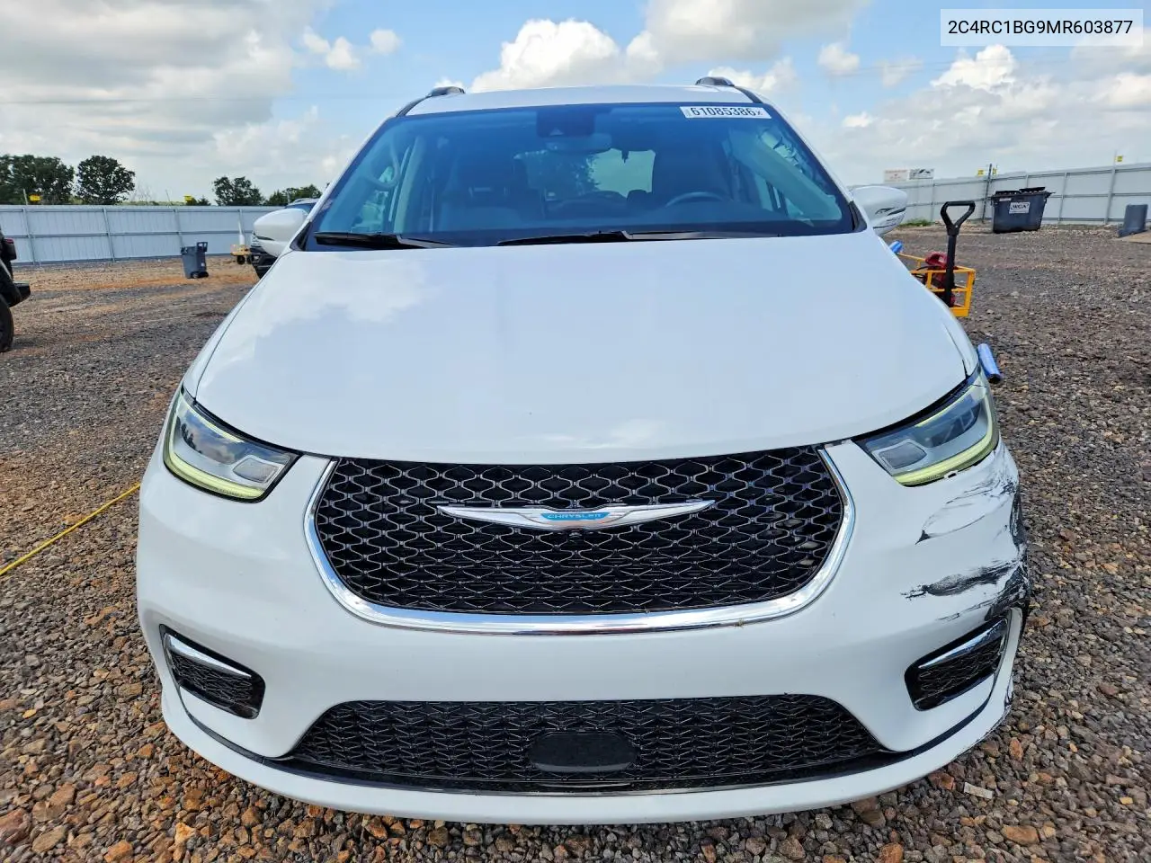 2021 Chrysler Pacifica Touring L VIN: 2C4RC1BG9MR603877 Lot: 61085386
