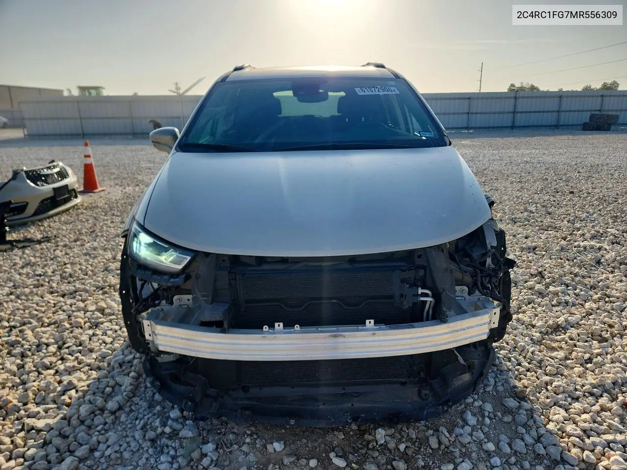 2021 Chrysler Pacifica Touring VIN: 2C4RC1FG7MR556309 Lot: 61872906