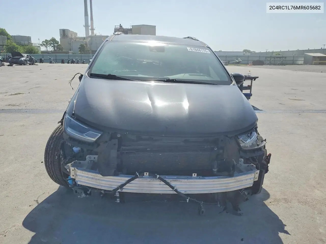 2021 Chrysler Pacifica Hybrid Touring L VIN: 2C4RC1L76MR605682 Lot: 61948176