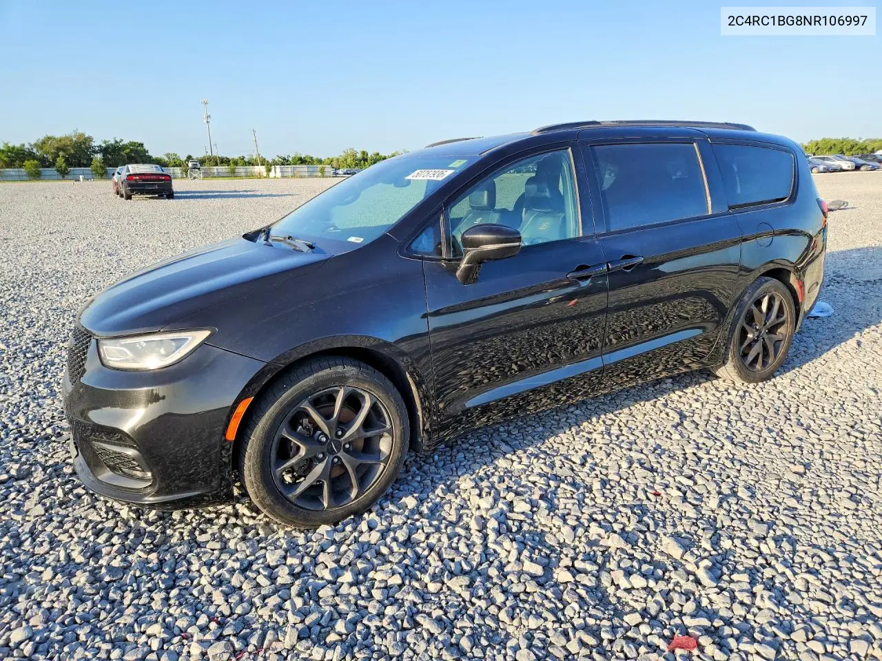 2C4RC1BG8NR106997 2022 Chrysler Pacifica Touring L