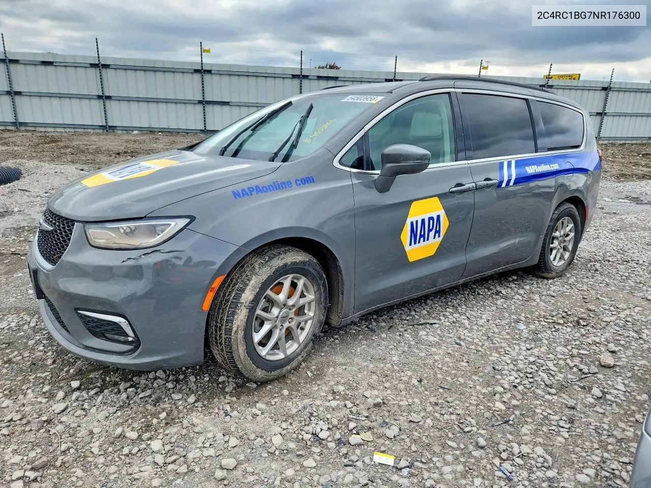2022 Chrysler Pacifica Touring L