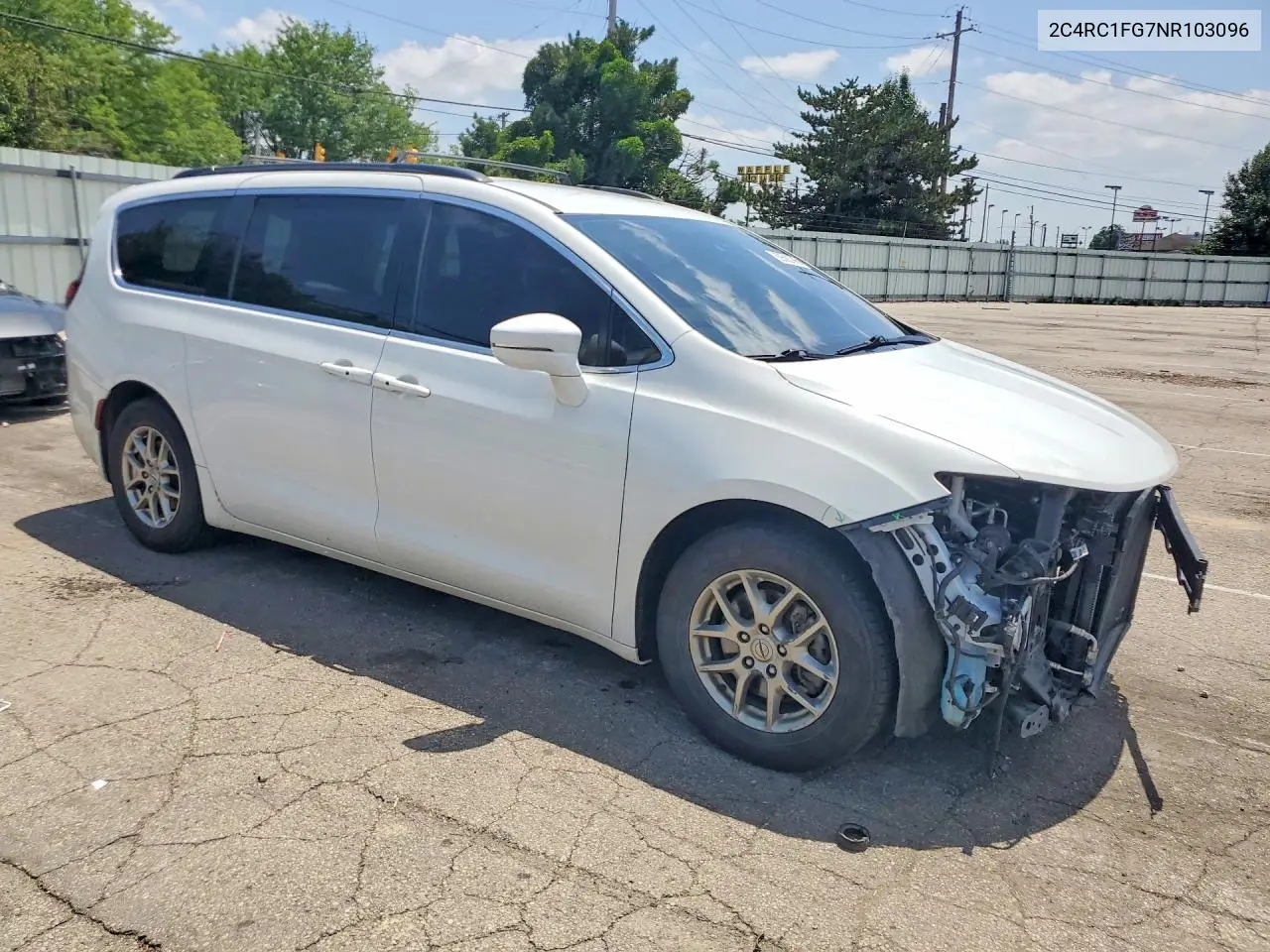 2022 Chrysler Pacifica Touring VIN: 2C4RC1FG7NR103096 Lot: 59583796