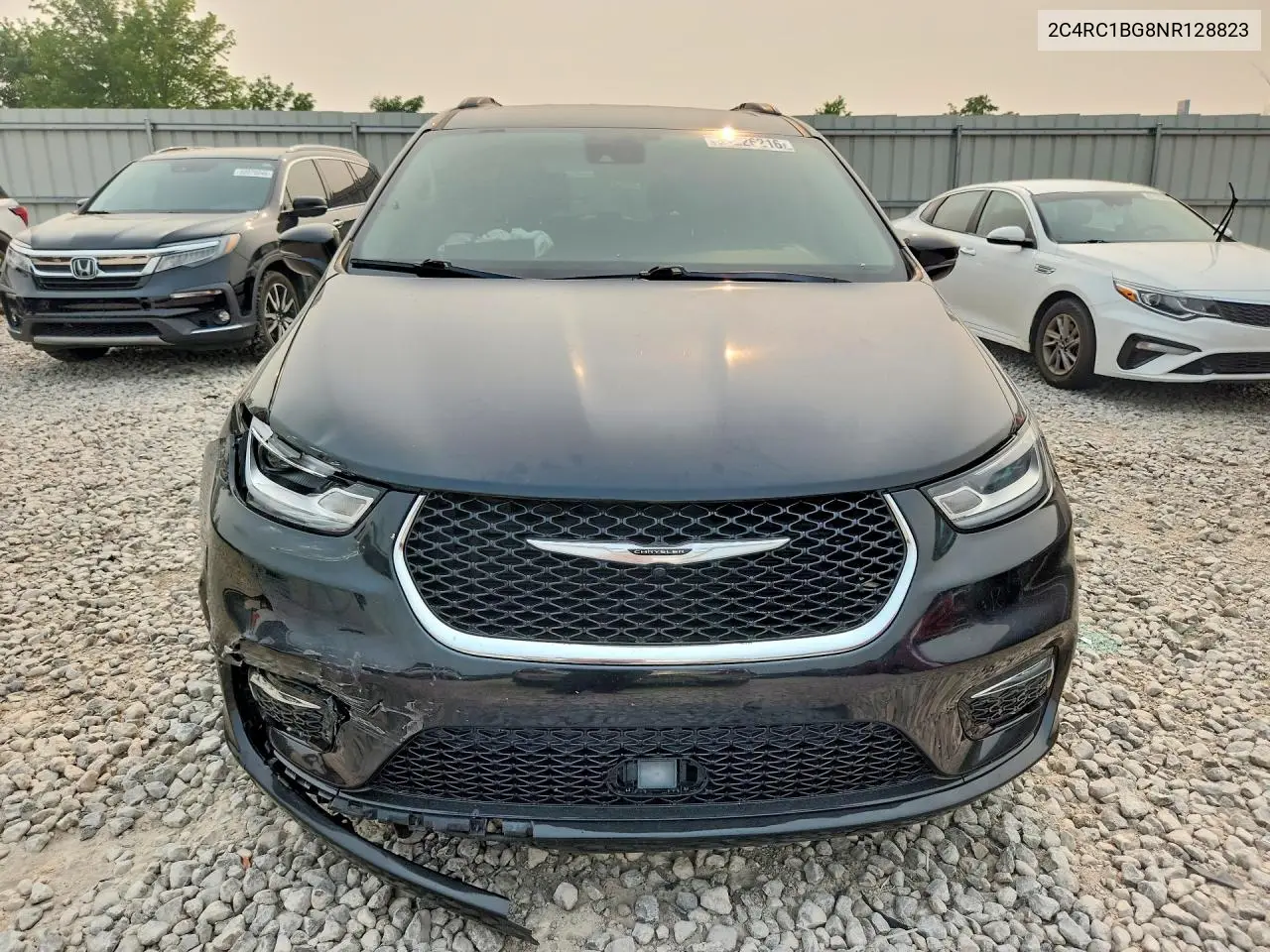 2022 Chrysler Pacifica Touring L VIN: 2C4RC1BG8NR128823 Lot: 61226216
