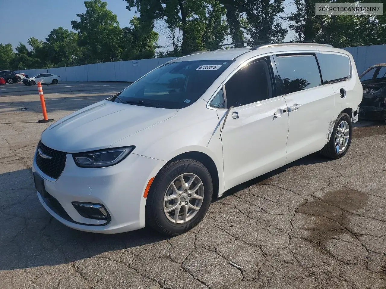 2022 Chrysler Pacifica Touring L VIN: 2C4RC1BG6NR146897 Lot: 61350816