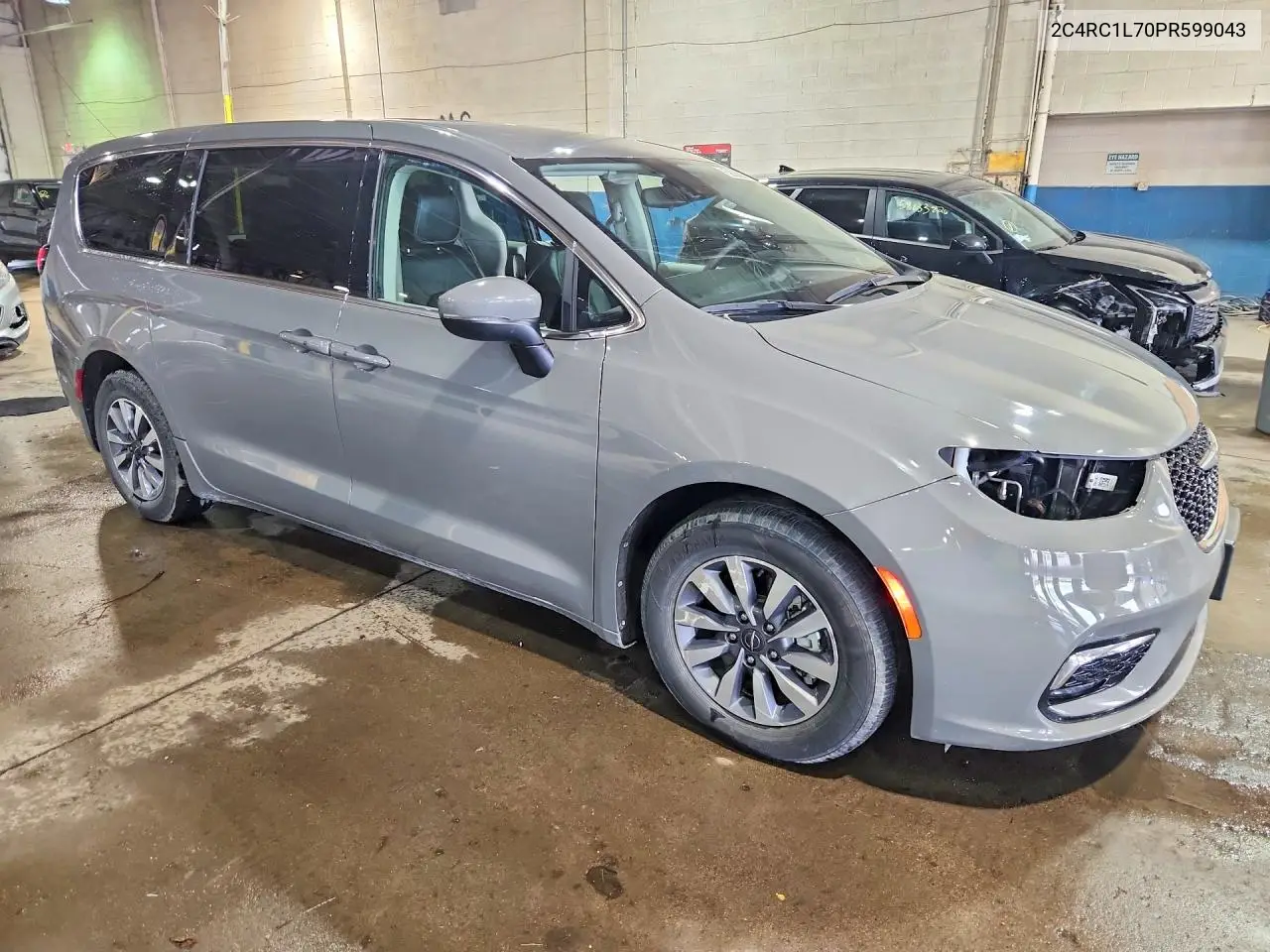 2023 Chrysler Pacifica Hybrid Touring L VIN: 2C4RC1L70PR599043 Lot: 58366926