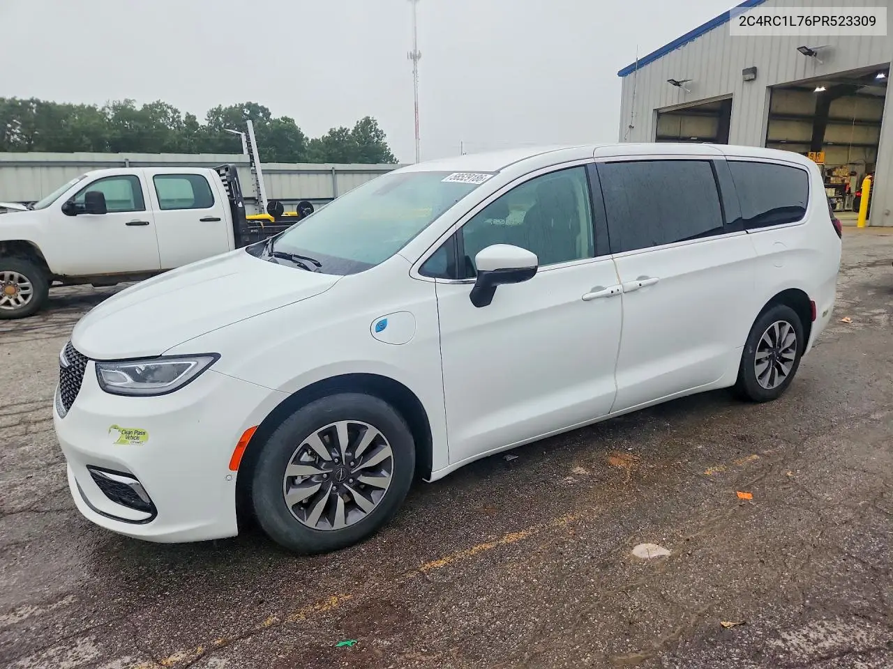 2C4RC1L76PR523309 2023 Chrysler Pacifica Hybrid Touring L