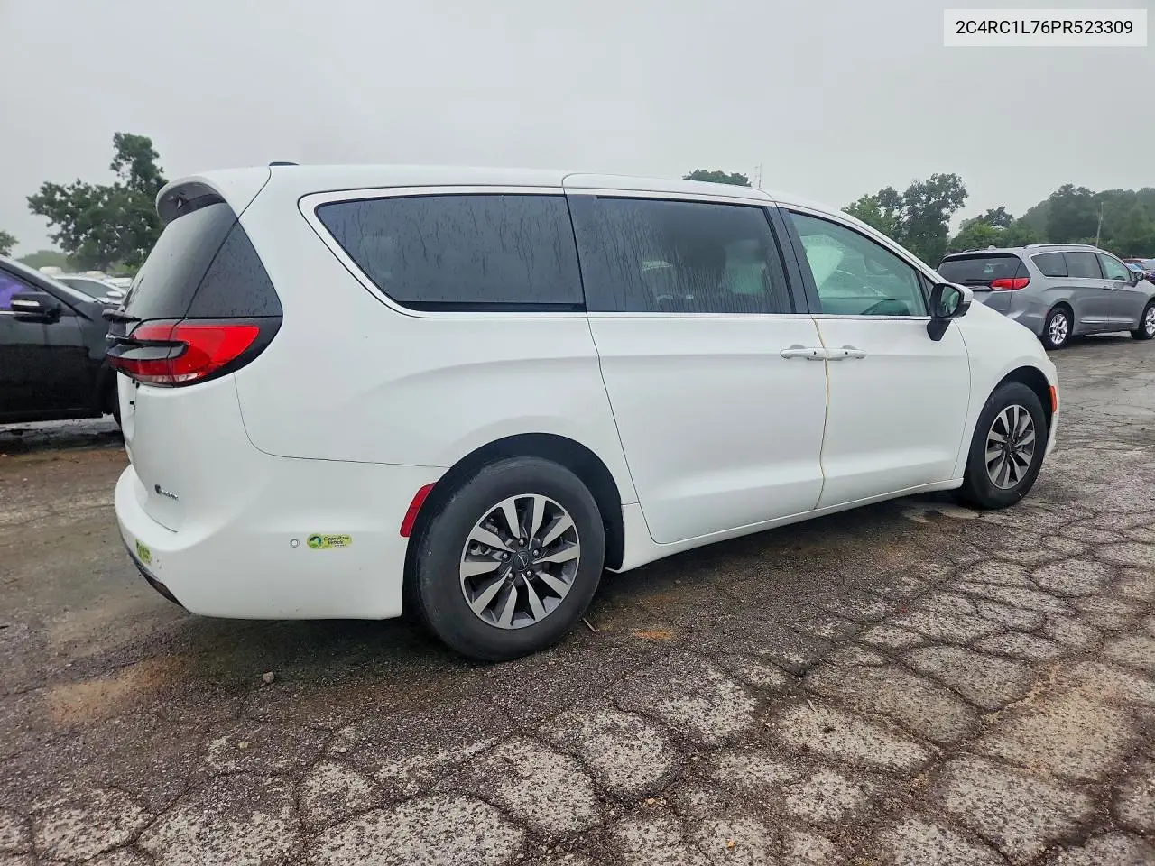 2C4RC1L76PR523309 2023 Chrysler Pacifica Hybrid Touring L