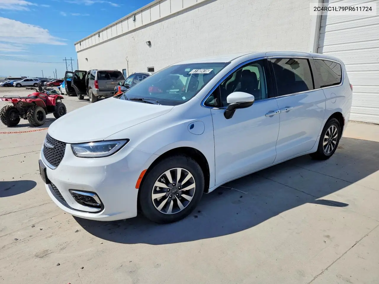 2023 Chrysler Pacifica Hybrid Touring L VIN: 2C4RC1L79PR611724 Lot: 61169416