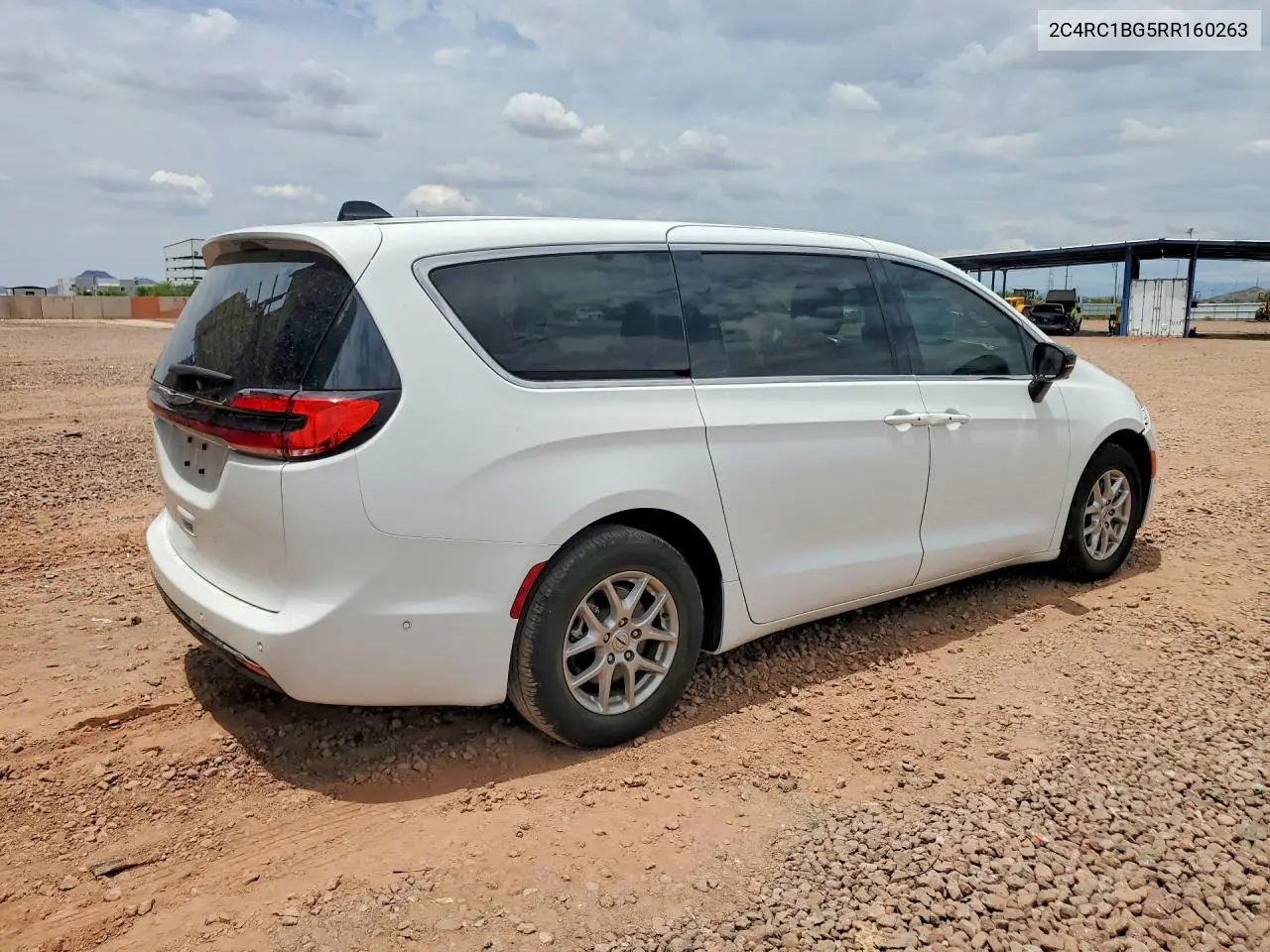 2024 Chrysler Pacifica Touring L VIN: 2C4RC1BG5RR160263 Lot: 61355476