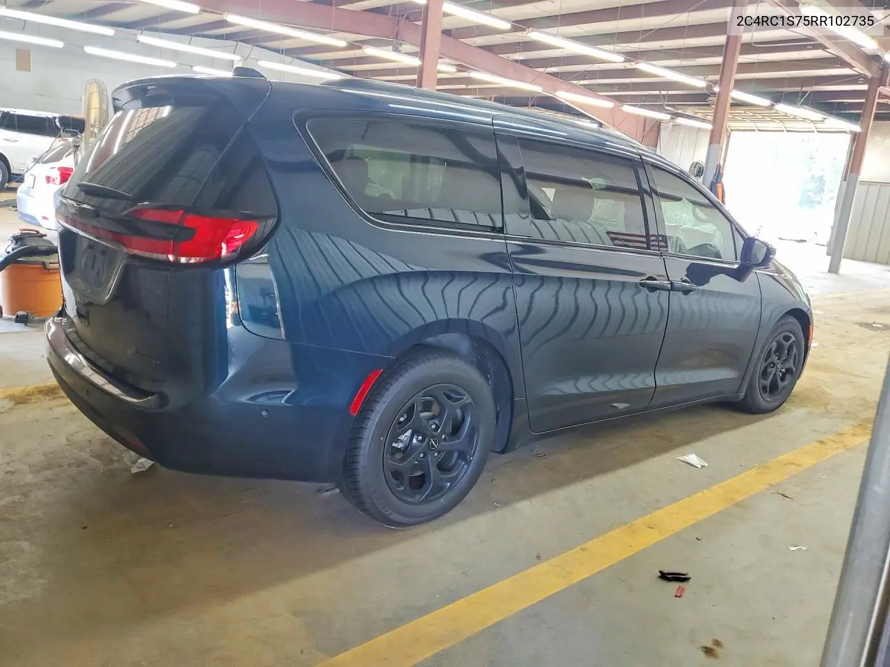 2024 Chrysler Pacifica Hybrid Select VIN: 2C4RC1S75RR102735 Lot: 61627016
