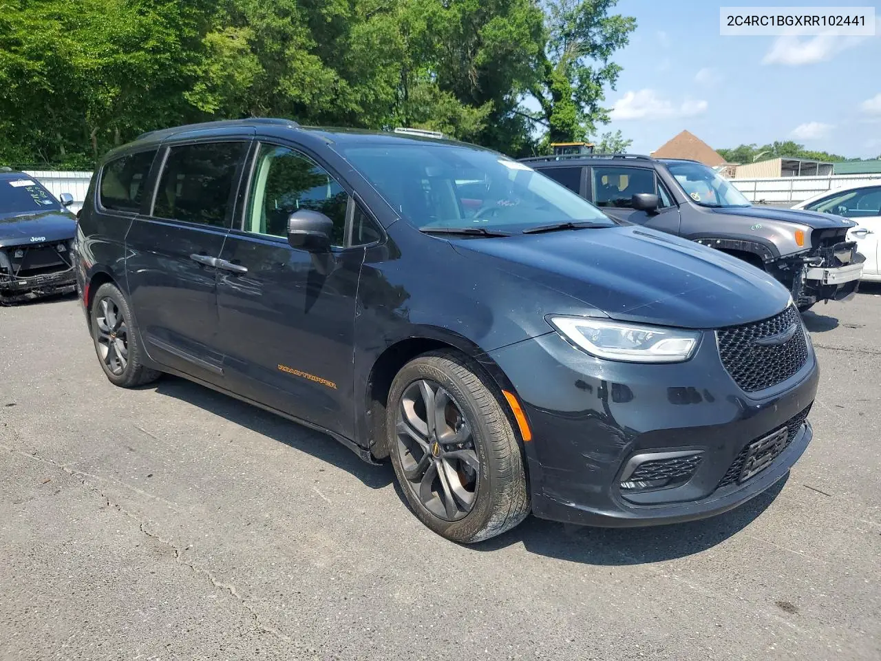 2024 Chrysler Pacifica Touring L VIN: 2C4RC1BGXRR102441 Lot: 61929156