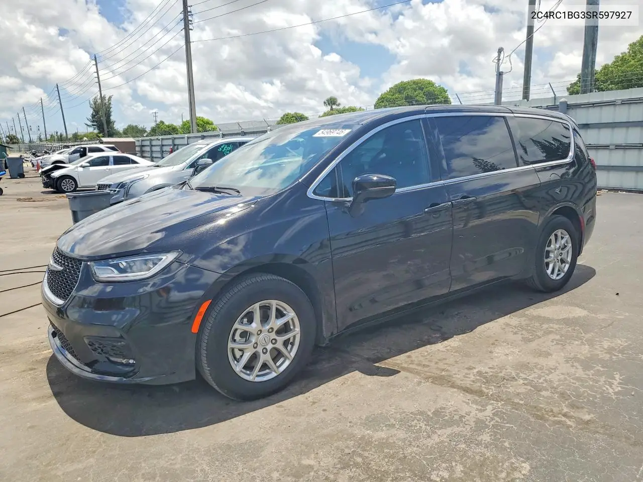 2025 Chrysler Pacifica Select