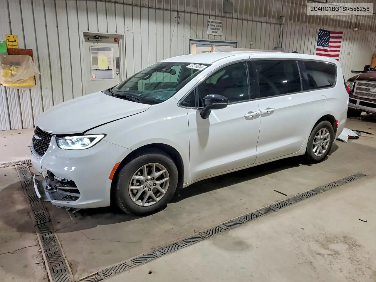2025 Chrysler Pacifica Select
