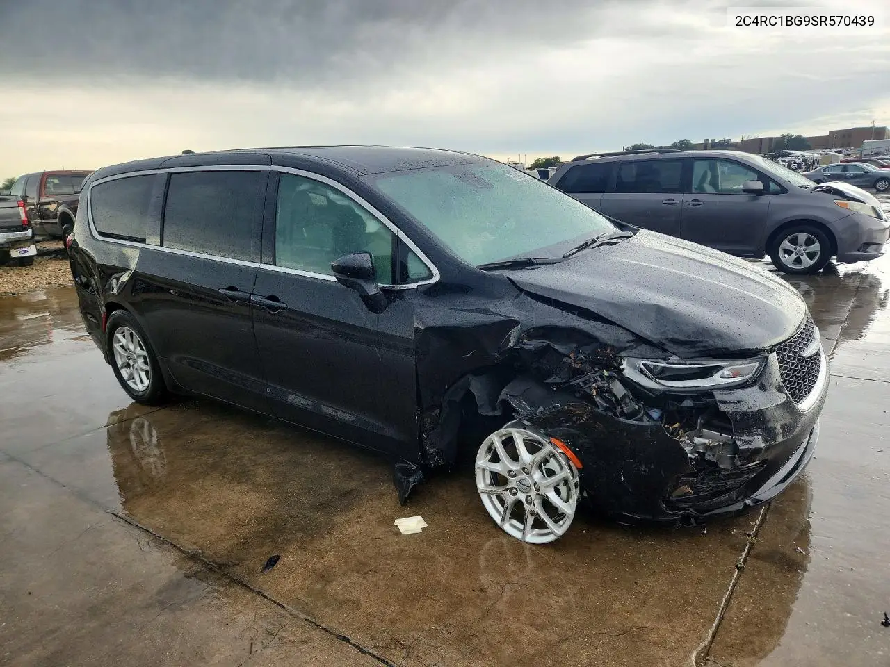 2025 Chrysler Pacifica Select VIN: 2C4RC1BG9SR570439 Lot: 58233766
