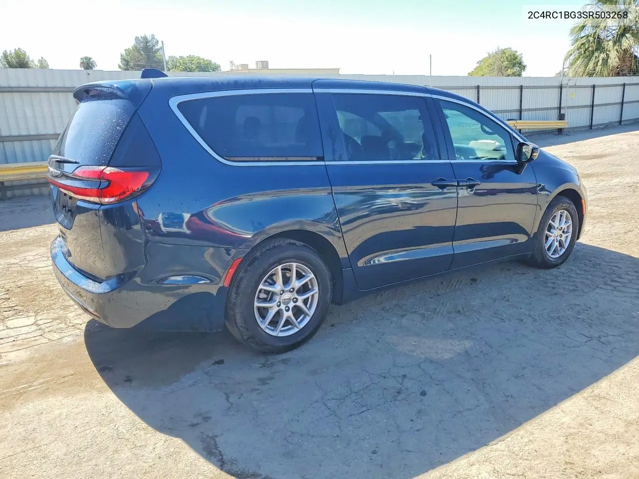 2025 Chrysler Pacifica Select VIN: 2C4RC1BG3SR503268 Lot: 60897446