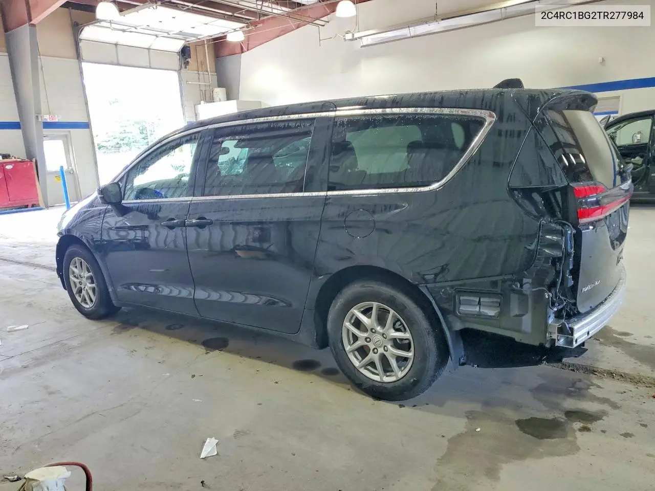 2026 Chrysler Pacifica Select VIN: 2C4RC1BG2TR277984 Lot: 60924406