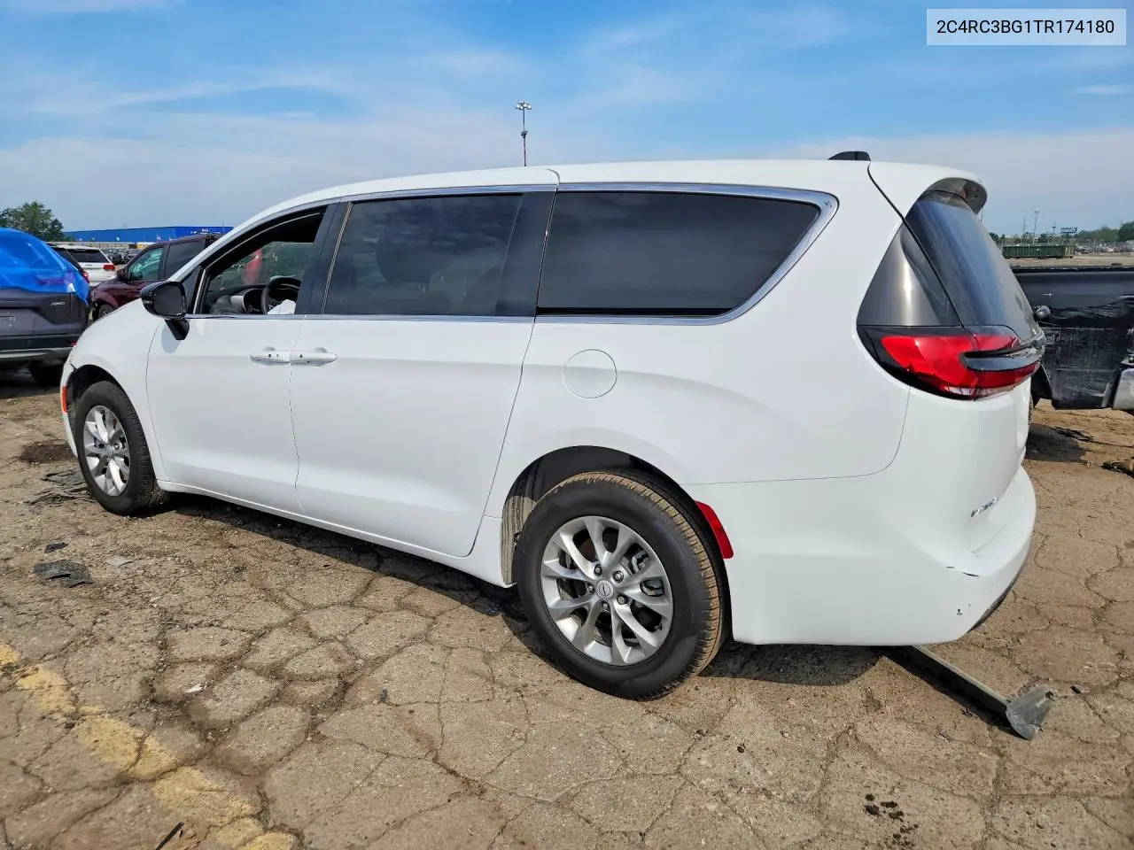 2026 Chrysler Pacifica Select VIN: 2C4RC3BG1TR174180 Lot: 61706896