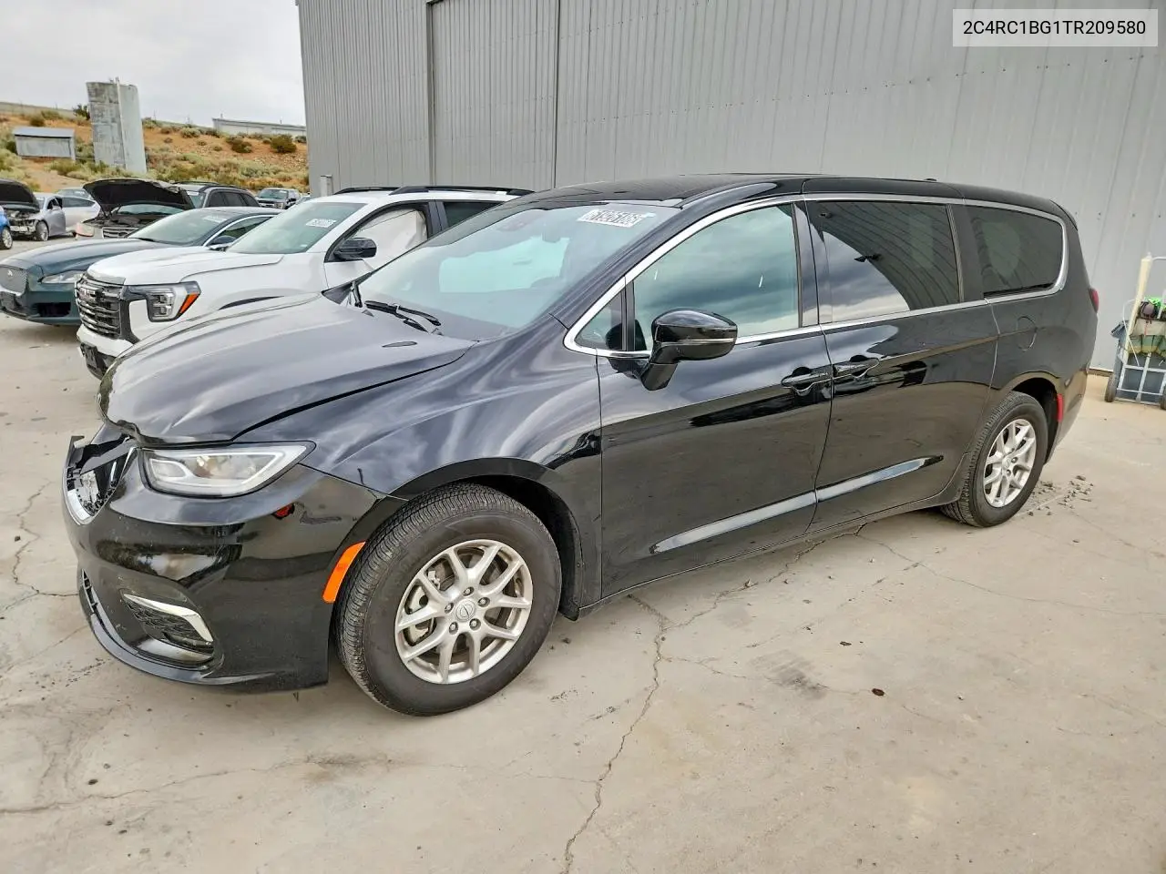 2026 Chrysler Pacifica Select VIN: 2C4RC1BG1TR209580 Lot: 61926186